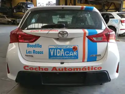 Veículo de Sucata toyota auris (_e18_) 1.4 d-4d (nde180_) do ano 2014 alimentado 1ndtv