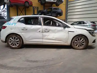 Scrapping Vehicle renault megane iv fastback (b9a/m/n_) 1.5 dci 110 (b9a3) of the year 2017 powered k9k656