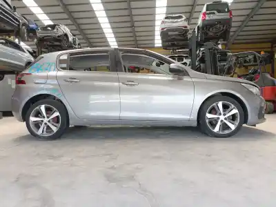 Scrapping Vehicle PEUGEOT 308 II (LB_, LP_, LW_, LH_, L3_)  of the year 2020 powered YHY (DV5RD)