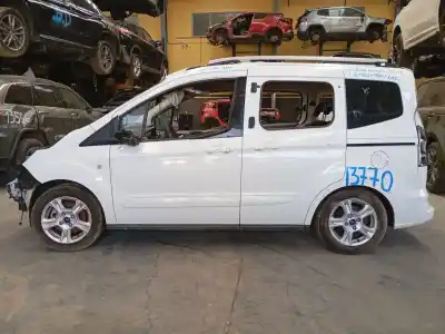 Scrapping Vehicle FORD TOURNEO COURIER B460 MONOSPACE  of the year 2015 powered XVCC