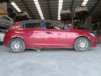 Scrapping Vehicle PEUGEOT 308 II (LB_, LP_, LW_, LH_, L3_)  of the year 2014 powered 9HP (DV6DTED)