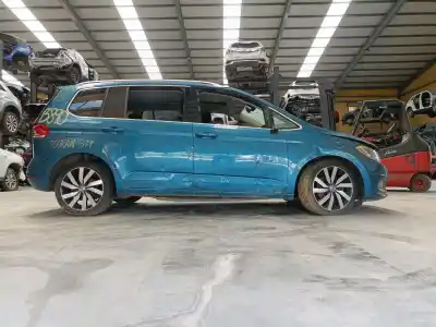 Scrapping Vehicle VOLKSWAGEN TOURAN (5T1)  of the year 2017 powered DFGA