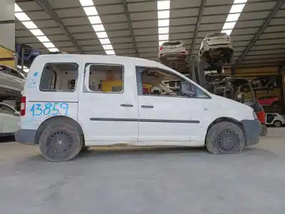 Verschrottungsfahrzeug VOLKSWAGEN CADDY III MONOSPACE (2KB, 2KJ, 2CB, 2CJ)  des Jahres 2008 angetrieben BSU