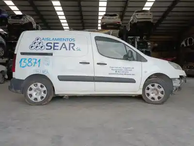 Verschrottungsfahrzeug PEUGEOT PARTNER FURGONETA/MONOVOLUMEN  des Jahres 2014 angetrieben 9HN (DV6ETED)