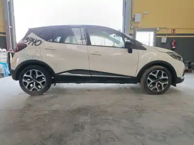 Sloopvoertuig RENAULT CAPTUR I (J5_, H5_)  van het jaar 2019 aangedreven H4B 408