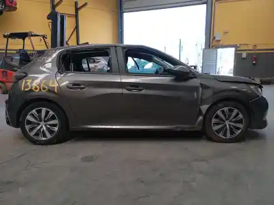 Здавання транспортного засобу peugeot 208 ii (ub_, up_, uw_, uj_) 1.2 puretech 75 року 2020 потужний hmh