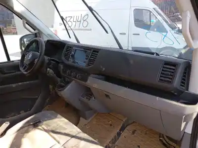 Здавання транспортного засобу volkswagen crafter furgón (sy_, sx_) 2.0 tdi rwd року 2022 потужний 