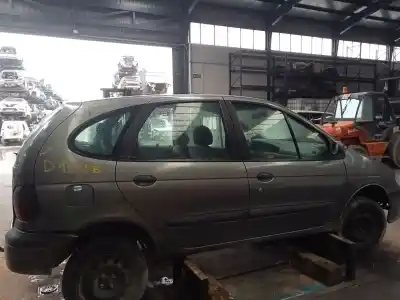 Sloopvoertuig renault megane scenic (ja0/1_) 1.9 dti (ja0n) van het jaar 1999 aangedreven f9q 730,f9q 734,f9q 736