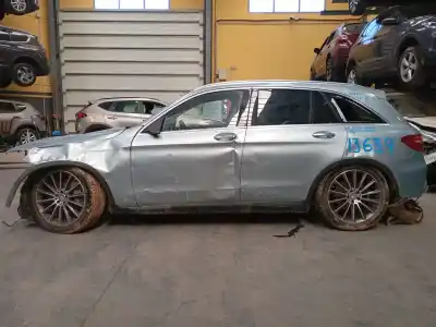 Здавання транспортного засобу mercedes-benz glc (x253) 250 d 4-matic (253.909) року 2016 потужний 651921