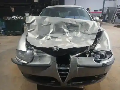 Sloopvoertuig alfa romeo 147 (937_) 1.9 jtd (937.axd1a, 937.bxd1a) van het jaar 2004 aangedreven 937 a2.000,939 a7.000