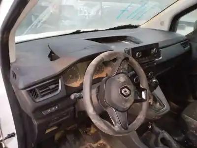 Verschrottungsfahrzeug RENAULT KANGOO III FURGONETA/MONOVOLUMEN  des Jahres 2023 angetrieben K9K876