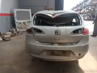 Veicolo di demolizione seat leon (1p1) 1.9 tdi dell'anno 2007 alimentato bxe
