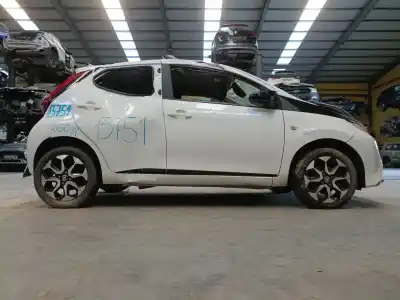 Veículo de Sucata TOYOTA AYGO (_B4_) 1.0 (KGB40) do ano 2018 alimentado 1KR-FE