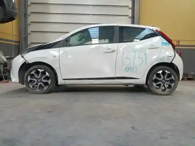 Veicolo di demolizione toyota aygo (_b4_) 1.0 (kgb40) dell'anno 2018 alimentato 1kr-fe
