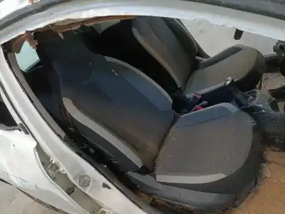 Veicolo di demolizione toyota aygo (_b4_) 1.0 (kgb40) dell'anno 2018 alimentato 1kr-fe