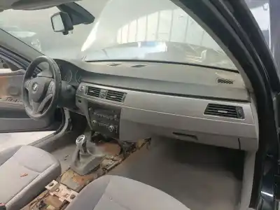 Scrapping Vehicle bmw 3 (e90) 320 d of the year 2008 powered n47d20a