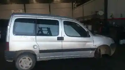 Veicolo di demolizione PEUGEOT PARTNER (S2) 1.9 Combi Pro [1.9 Ltr. - 51 kW Diesel] dell'anno 2003 alimentato WJY