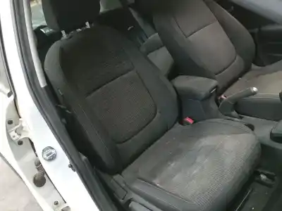 Veicolo di demolizione kia stonic (yb) 1.0 t-gdi eco-dynamics+ dell'anno 2022 alimentato g3lf