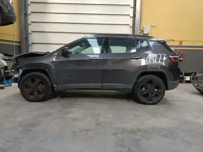Veículo de Sucata jeep compass (mp, m6, mv, m7) 1.4 multiair do ano 2019 alimentado 552 63 624,eaq