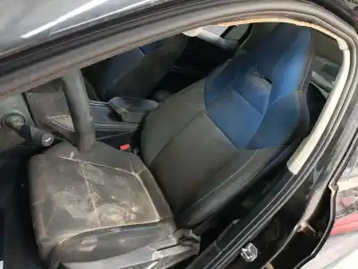 Здавання транспортного засобу lynk & co 01 phev року 2022 потужний 