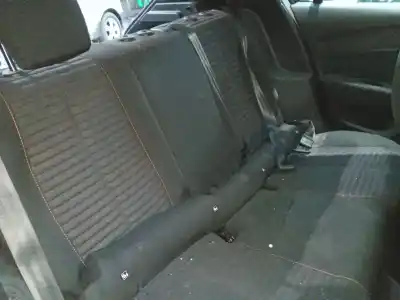 Veicolo di demolizione peugeot 208 ii (ub_, up_, uw_, uj_) 1.2 puretech 75 dell'anno 2022 alimentato hmh