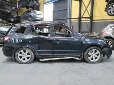 Sloopvoertuig HYUNDAI SANTA FÉ II (CM)  van het jaar 2007 aangedreven D4EB