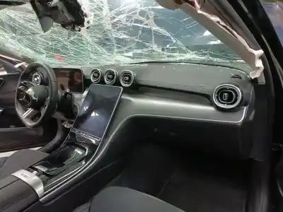 Sloopvoertuig mercedes-benz clase c (w206) c 220 d (206.016, 206.004) van het jaar 2023 aangedreven om 654.820