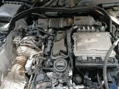 Sloopvoertuig mercedes-benz clase c (w206) c 220 d (206.016, 206.004) van het jaar 2023 aangedreven om 654.820