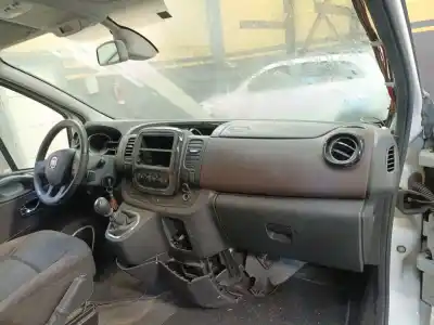 Véhicule à la ferraille fiat talento autobús (296_) 1.6 d de l'année 2016 alimenté r9m452