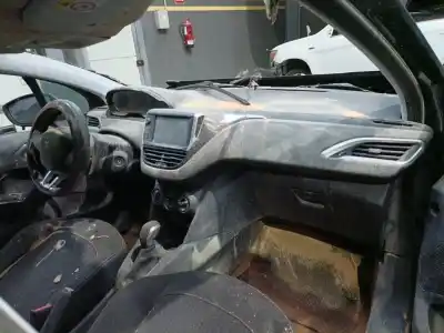 Verschrottungsfahrzeug peugeot 208 i (ca_, cc_) 1.6 hdi / bluehdi 75 des jahres 2017 angetrieben bhw