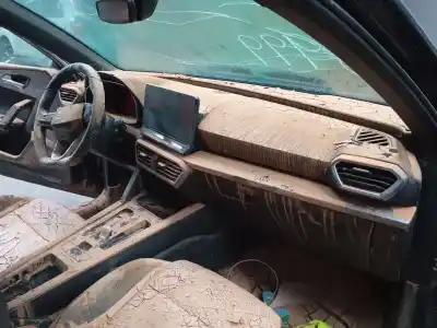 Scrapping Vehicle SEAT LEON (KL1) 2.0 TDI of the year 2021 powered DSTB