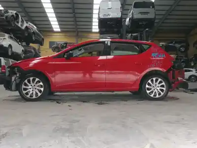 Véhicule à la ferraille SEAT LEON (5F1) 1.2 TSI de l'année 2013 alimenté CJZA