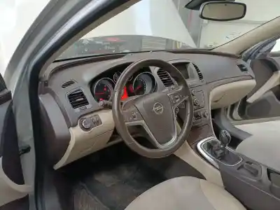 Veicolo di demolizione opel insignia a (g09) 2.0 cdti (68) dell'anno 2010 alimentato a20dth