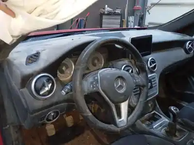 Sloopvoertuig mercedes-benz clase a (w176) a 180 cdi / d (176.012) van het jaar 2014 aangedreven 607951