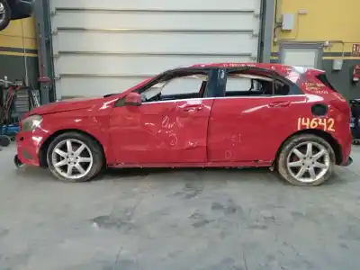 Sloopvoertuig mercedes-benz clase a (w176) a 180 cdi / d (176.012) van het jaar 2014 aangedreven 607951