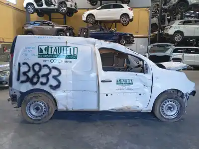 Veículo de Sucata renault kangoo express (fw0/1_) 1.5 dci 75 (fw07, fw10, fw04) do ano 2019 alimentado k9k 608,k9k 628,k9k 808