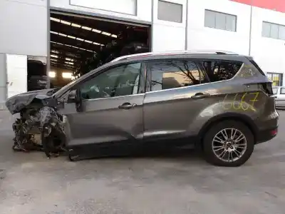 Здавання транспортного засобу ford kuga (cbs) titanium року 2012 потужний ufma
