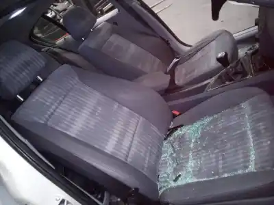 Veículo de Sucata bmw serie 1 berlina (e81/e87) 118d do ano 2004 alimentado m47n204d4