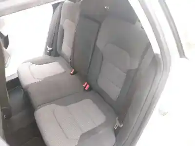 Veicolo di demolizione volkswagen passat variant (365) edition bluemotion dell'anno 2013 alimentato cffb