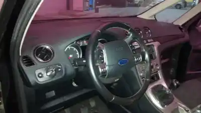 Здавання транспортного засобу ford galaxy (ca1) trend року 2008 потужний qxwb