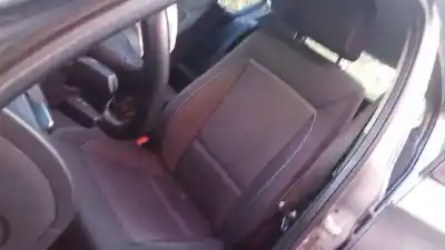 Veículo de Sucata bmw serie 1 berlina (e81/e87) 118d do ano 2010 alimentado n47d20c