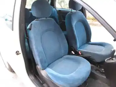 Veículo de Sucata lancia                                             ypsilon (101)                                                                                                                                                                                                                                              1.3 16v multijet argento                                                                                                                                                                                                                                   do ano 2004 alimentado 188a9000