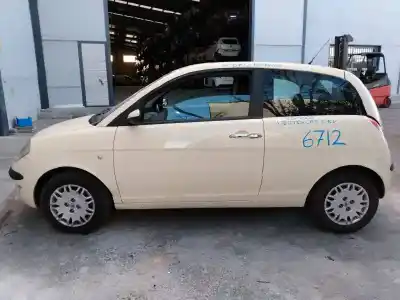 Veículo de Sucata lancia                                             ypsilon (101)                                                                                                                                                                                                                                              1.3 16v multijet argento                                                                                                                                                                                                                                   do ano 2004 alimentado 188a9000