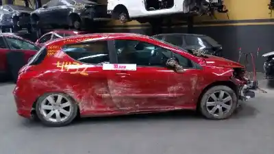 Veículo de Sucata peugeot 308 sport do ano 2010 alimentado 9hz