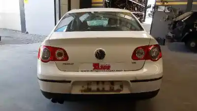 Veicolo di demolizione volkswagen passat berlina (3c2) edition plus dell'anno 2010 alimentato cbdc