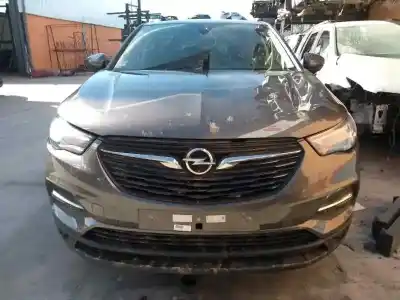 Sloopvoertuig opel grandland x excellence van het jaar 2018 aangedreven b16dth