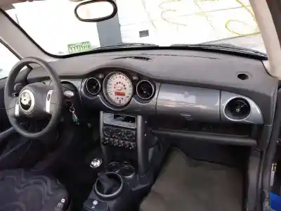 Veículo de Sucata bmw mini (r50,r53) cooper do ano 2001 alimentado w10b16a