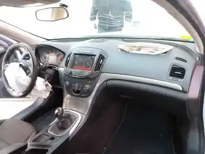 Sloopvoertuig opel insignia berlina selective van het jaar 2014 aangedreven a20dte