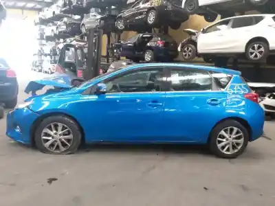 Scrapping Vehicle TOYOTA AURIS Active of the year 2013 powered 1ADFTV