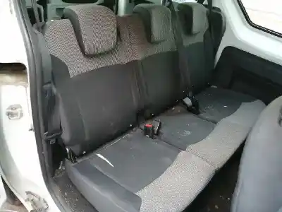 Здавання транспортного засобу dacia dokker express ambiance року 2014 потужний k9k612